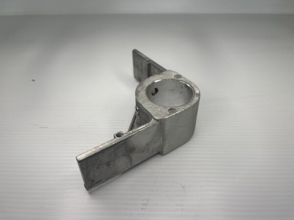 Aluminum Adjustable Undershelf Bracket for 1-5/8" OD Tubing - Image 3